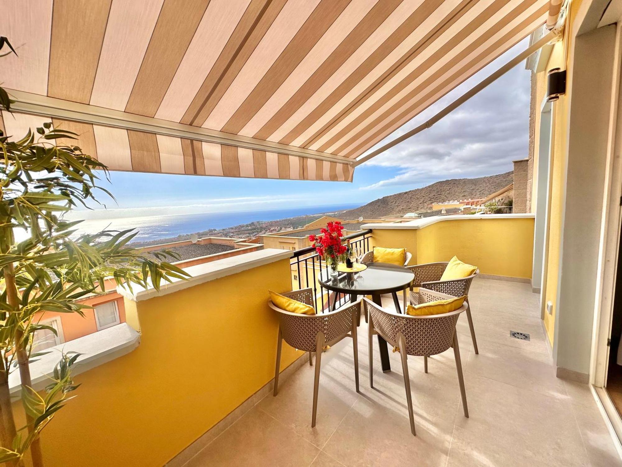 Sunshine Apartment With Sea Viev Costa Adeje  Exterior photo