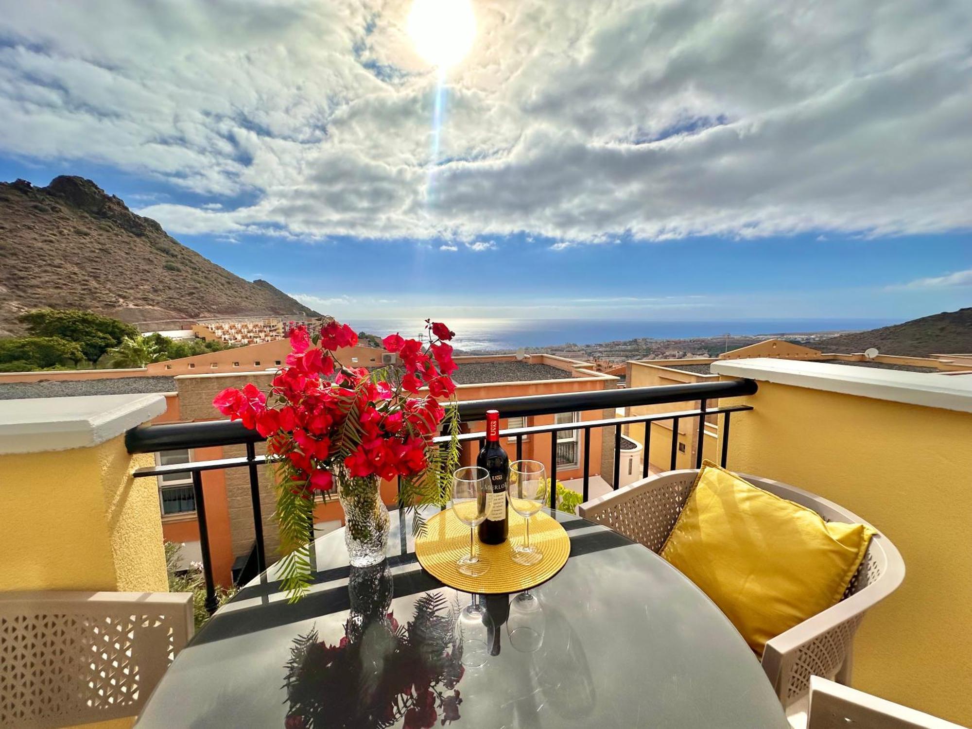 Sunshine Apartment With Sea Viev Costa Adeje  Exterior photo