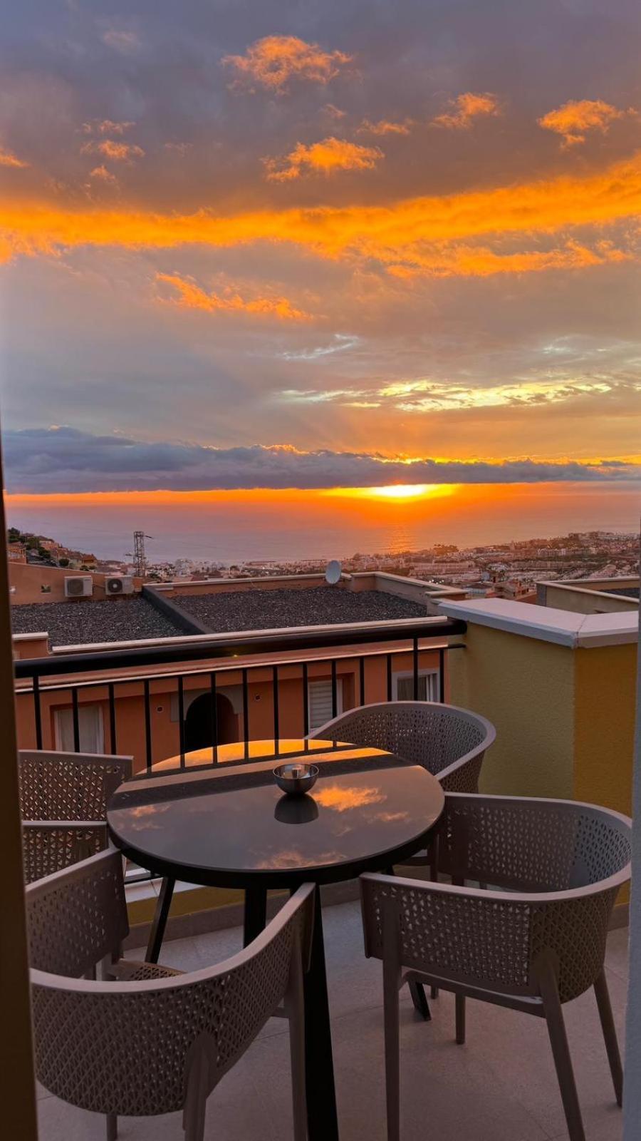 Sunshine Apartment With Sea Viev Costa Adeje  Exterior photo